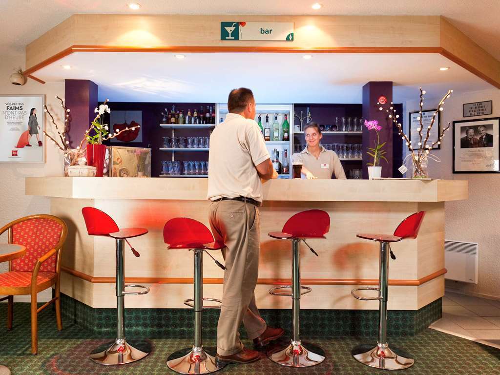 Ibis Provins Hotell Restaurant bilde